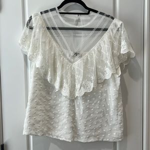 White lace short sleeve top